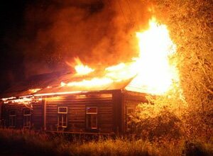 З початку року в Корабельному районі трапилося вже 9 пожеж, 7 з них - у житлі | Корабелов.ИНФО