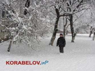 Снежная пора в Корабельном районе: кому как, а детям нравится (ФОТО) | Корабелов.ИНФО image 13