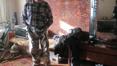 За чаркою чоловік у Миколаєві вбив вночі сусідку, а "швидку" викликав лише вранці | Корабелов.ИНФО image 2