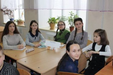 Флешмоби, співи, занурення у часи героїзму... У школах в Корабельному районі пройшов тиждень української мови | Корабелов.ИНФО image 3