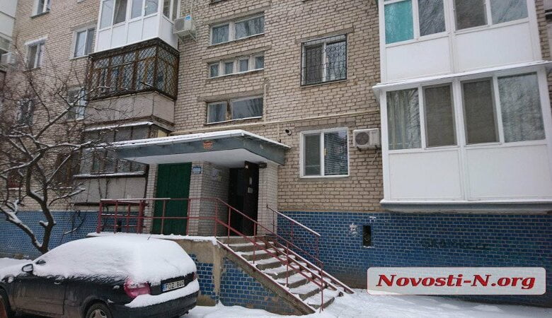 В съемной квартире в Николаеве обнаружены труп мужчины и двух женщин (видео) | Корабелов.ИНФО