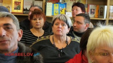 Скандал у Галицинівській громаді: невдоволені дерибаном бюджету депутати зірвали сесію (ВІДЕО) | Корабелов.ИНФО image 4