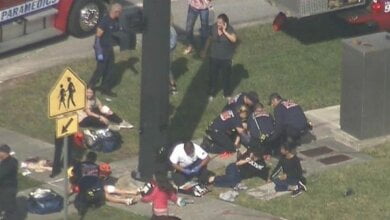 В школе США 19-летний парень устроил стрельбу, погибли 17 человек – спецназ SWAT задержал убийцу | Корабелов.ИНФО image 2