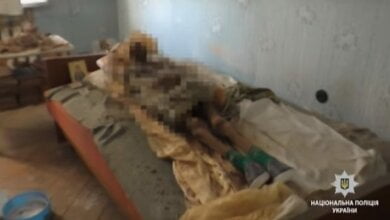 ВИДЕО из квартиры пенсионерки, жившей с мумифицированным телом матери, опубликовала Николаевская полиция (18+) | Корабелов.ИНФО