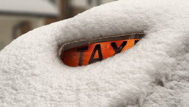 в 2 раза "взвинтили" тариф из-за непогоды таксисты в Корабельном районе | Корабелов.ИНФО