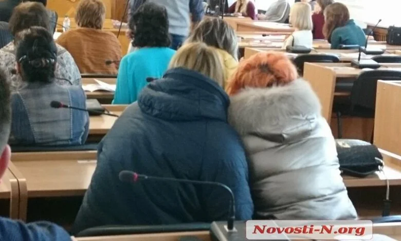 Отчет по бюджету за 2017 год в Николаевском горисполкоме слушают в шубах. ОНЛАЙН | Корабелов.ИНФО