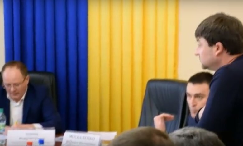 «Вова, фильтруй базар! Шо ты тут понты лепишь?» - депутаты повздорили в Николаевском облсовете (видео) | Корабелов.ИНФО