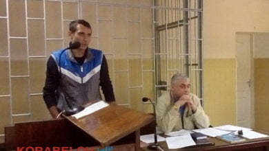 В Корабельном райсуде рассматривают дело таксиста, избившего своего клиента так, что тот оказался в реанимации (ВИДЕО) | Корабелов.ИНФО image 3