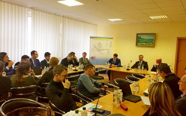 Візит консультантів проекту концесій до "Ольвії": знайомство з менеджментом порту, зустріч з головами профспілок... | Корабелов.ИНФО image 3