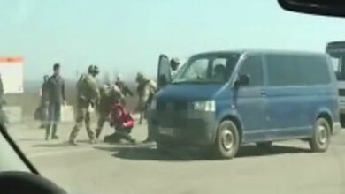 На пункте пропуска на Донетчине СБУ задержала боевика «ЛНР», ехавшего получать украинский загранпаспорт (Видео) | Корабелов.ИНФО