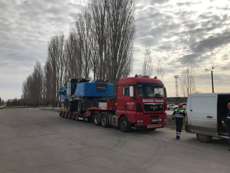 У "Стивидорной компании "Ольвия" - успешное пополнение парка техники (Видео) | Корабелов.ИНФО image 1