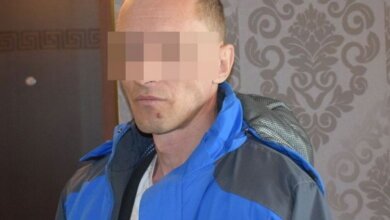 Дарував прикраси, споював і зваблював... У Миколаєві затримали 46-річного чоловіка, який розбещував 8-класницю (ВІДЕО) | Корабелов.ИНФО image 4