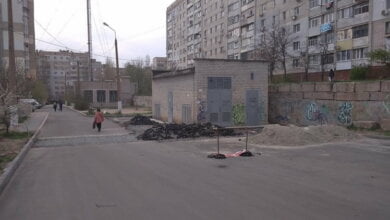 "Рабочие сняли асфальт, разрыли траншею и... пропали", - житель Корабельного района о проблеме, длящейся больше года | Корабелов.ИНФО