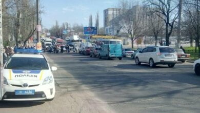И в Корабельном районе, и в Лупарево жители перекрыли дорогу, бастуя против повышения цены на проезд | Корабелов.ИНФО image 1