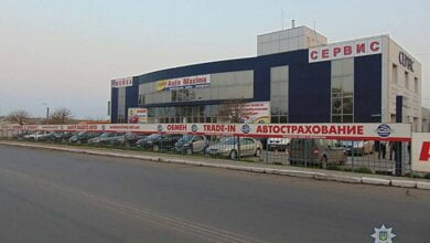 Ночью в Николаеве неизвестные бросили гранату в автосалон | Корабелов.ИНФО image 1