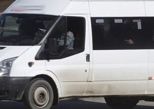 В Николаеве подросток на ходу выпал из задней двери «маршрутки», но ее водитель уехал с места происшествия | Корабелов.ИНФО image 2