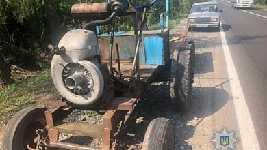 Задержаны двое жителей Николаевщины, пытавшиеся украсть отбойник на участке трассы "Николаев – Днепр" | Корабелов.ИНФО image 1