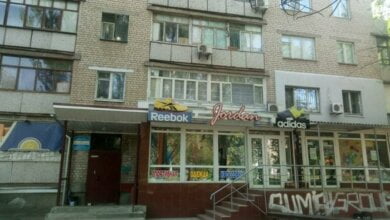 С 3-го этажа дома на проспекте Богоявленском выпрыгнул мужчина - его госпитализировали | Корабелов.ИНФО