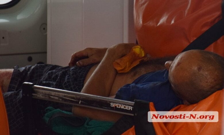 В Николаеве в процессе застолья жена зарезала мужа | Корабелов.ИНФО