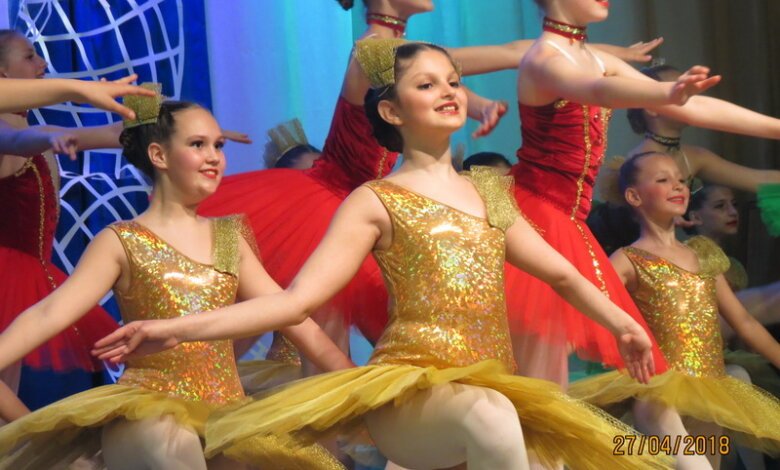 "Еще Потёмкин плавал здесь на лодке". В Корабельном районе активисты установили табличку "Річка Вітовка" | Корабелов.ИНФО image 7