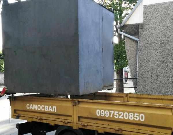 В Корабельном районе 20 мая демонтировали аж... одно незаконное временное сооружение | Корабелов.ИНФО image 1