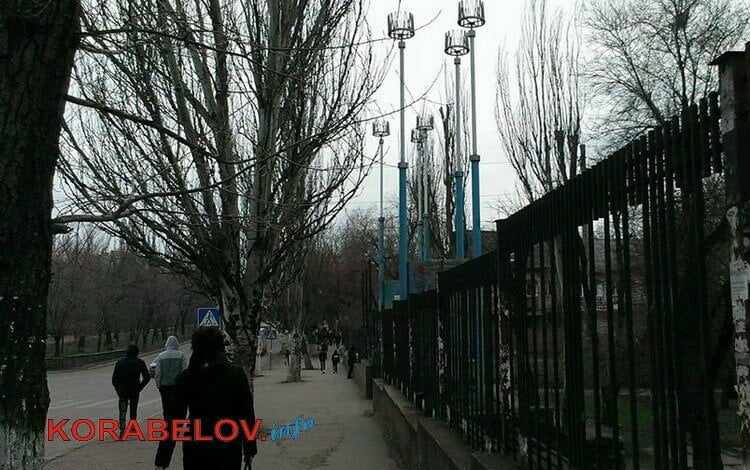 Гражданка РФ Журавская, выманивавшая деньги у жителей Корабельного района под видом лотереи, получила условный срок | Корабелов.ИНФО