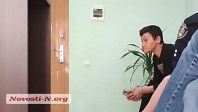 Рецидивистка, напавшая с ножом на женщину в Николаеве, сама попросила суд отправить ее в СИЗО | Корабелов.ИНФО