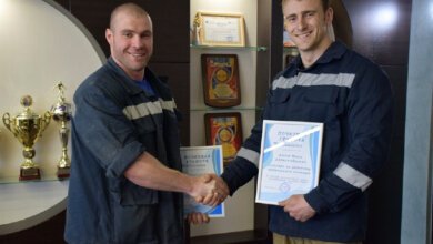 "Сила и эстетичность": работники порта в Корабельном районе завоевали золото на турнирах по пауэрлифтингу и бодибилдингу | Корабелов.ИНФО image 1