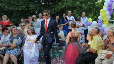 "Це свято повинне запам'ятатися на все життя". Випускникі школи № 29 попрощалися з дитинством (ФОТО) | Корабелов.ИНФО image 2