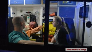 Стрельба на рынке в Николаеве: один пострадавший в тяжелом состоянии (видео) | Корабелов.ИНФО image 1