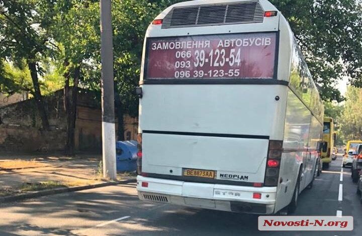 На суд в Одессу Сенкевич привез целый автобус «сторонников». Подробности заседания | Корабелов.ИНФО image 1