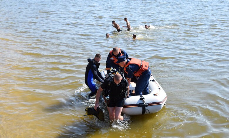 Тело погибшего парня достали из воды николаевские спасатели | Корабелов.ИНФО image 2