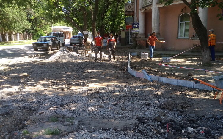 В Корабельном районе начали капитальный ремонт тротуарной части пр. Богоявленского | Корабелов.ИНФО