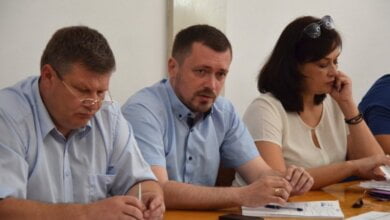 Цуканов не знает, чей пляж "Чайка". Пока чиновники «трепали языком», его оприходовали частники | Корабелов.ИНФО image 2
