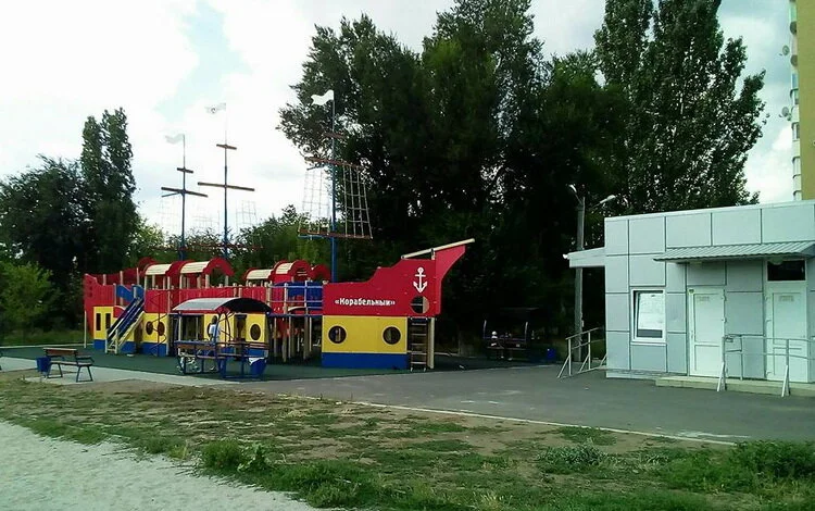 "Мы точно Европа?" - родители в Корабельном районе недовольны отсутствием туалета возле "Линкора" | Корабелов.ИНФО image 4