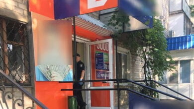 "Понравилось": грабитель в Николаеве второй день подряд "обчистил" пункты выдачи кредитов на пр. Богоявленском | Корабелов.ИНФО image 2