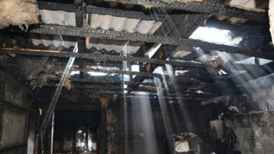 В Корабельном районе целиком сгорел жилой дом | Корабелов.ИНФО