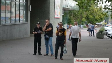 О похищении ребенка в центре Николаева в полицию заявил прохожий (ВИДЕО) | Корабелов.ИНФО