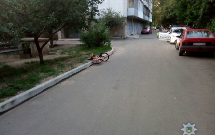 В Николаеве 13-летний подросток за рулем авто сбил 6-летнего мальчика | Корабелов.ИНФО