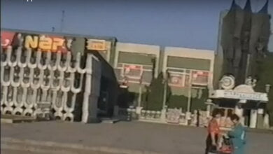 1999 год: в Корабельном районе строятся дома, растут розы и нет стихийной торговли (ВИДЕО) | Корабелов.ИНФО