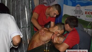 В Николаеве компания заступилась за мужчину, которого пытались обокрасть, – одного из защитников ранили ножом | Корабелов.ИНФО image 6