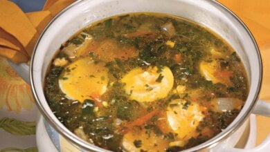 В одном из николаевских кафе в зеленом борще и картошке с мясом обнаружили кишечную палочку | Корабелов.ИНФО