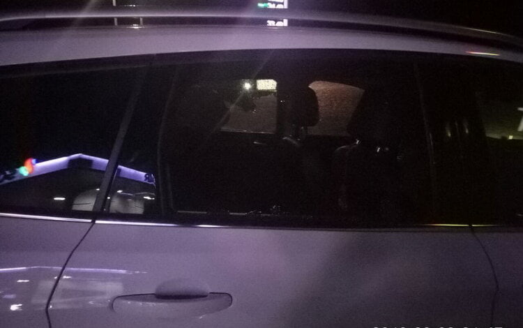 Три подряд ограбления машин на АЗС: полиция ждет понедельника, чтобы начать искать преступников | Корабелов.ИНФО image 1