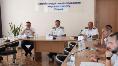 Портовики Корабельного разом з владою знов говорили про необхідність будівництва шляхопроводу над залізничним переїздом | Корабелов.ИНФО image 1