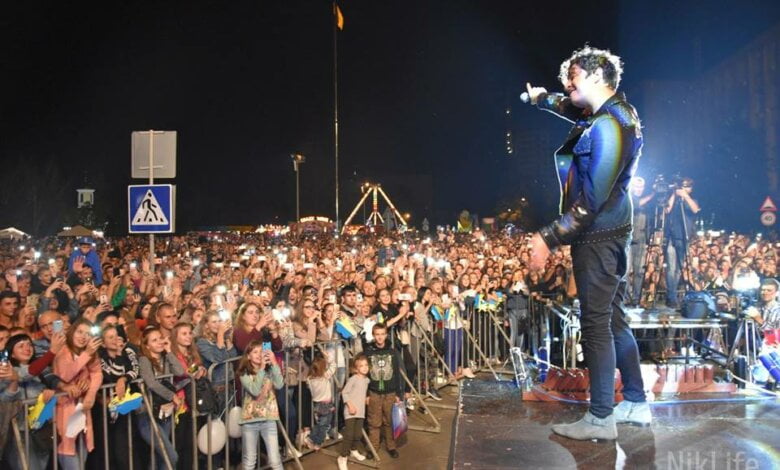 На день города Николаев стал piano-family и оторвался под молдавских Zdob si Zdub (ВИДЕО) | Корабелов.ИНФО image 4