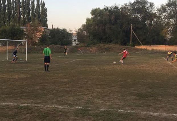 в Витовском районе проходит чемпионат по футболу