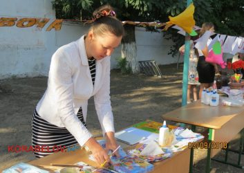 «Пінна вечірка», майстерні та велопробіг: школа в Корабельному руйнує стереотипи святкування початку учбового року (ВІДЕО) | Корабелов.ИНФО image 22