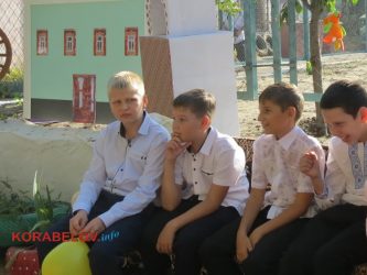 «Пінна вечірка», майстерні та велопробіг: школа в Корабельному руйнує стереотипи святкування початку учбового року (ВІДЕО) | Корабелов.ИНФО image 21