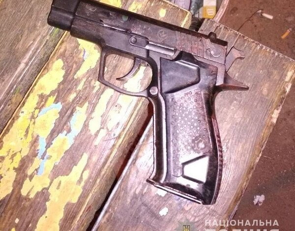 Поліція затримала обох зловмисників, причетних до нічного збройного нападу на миколаївця | Корабелов.ИНФО image 1