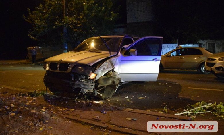В Николаеве пьяный водитель на «БМВ» протаранил «Хюндай» | Корабелов.ИНФО image 1